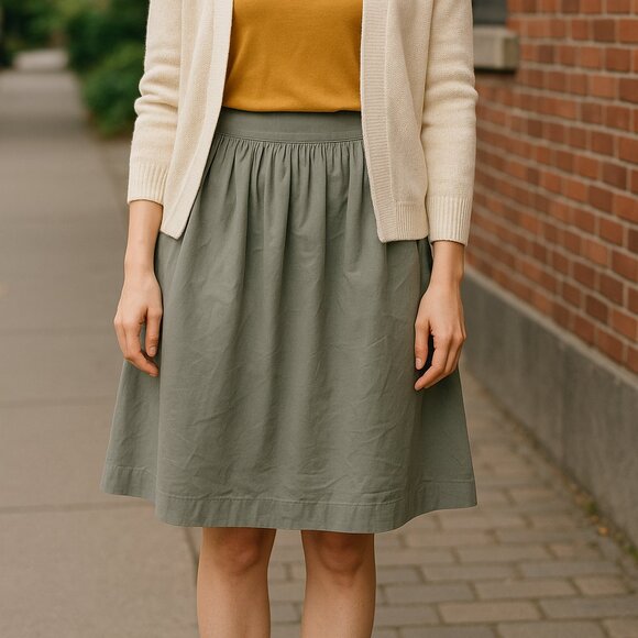 Banana Republic Skirt Size 10 Greyish Green business casual earthy - Picture 1 of 5